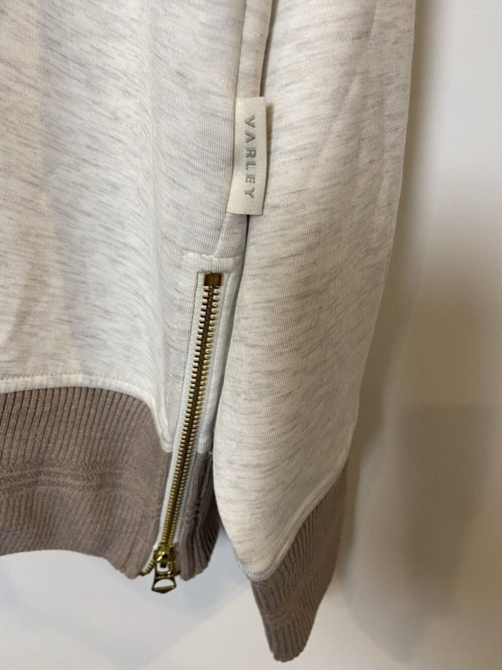 NWT Varley Doublesoft Loxley Raglan Boyfriend Sweatshirt Zip Cream Tan XL New - Picture 2 of 5